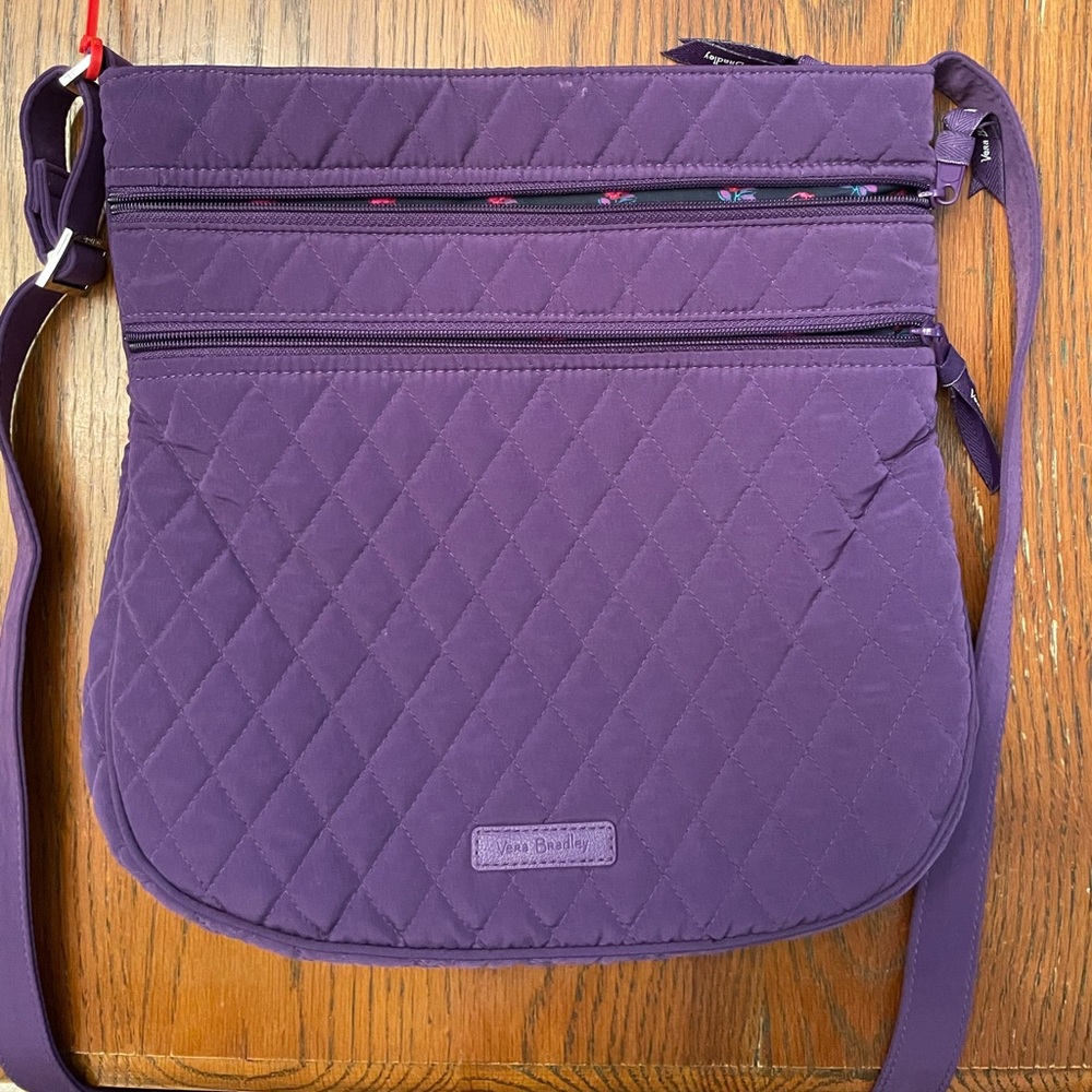 Vera Bradley Triple Zip Hipster